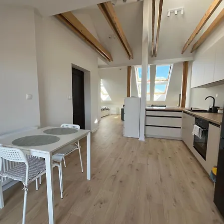 Lägenhet Franciszkanska 3